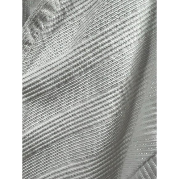 Talbots Plus Women's Top 18W Button Up Solid White Shirt Blouse Square Buttons - Picture 8 of 12